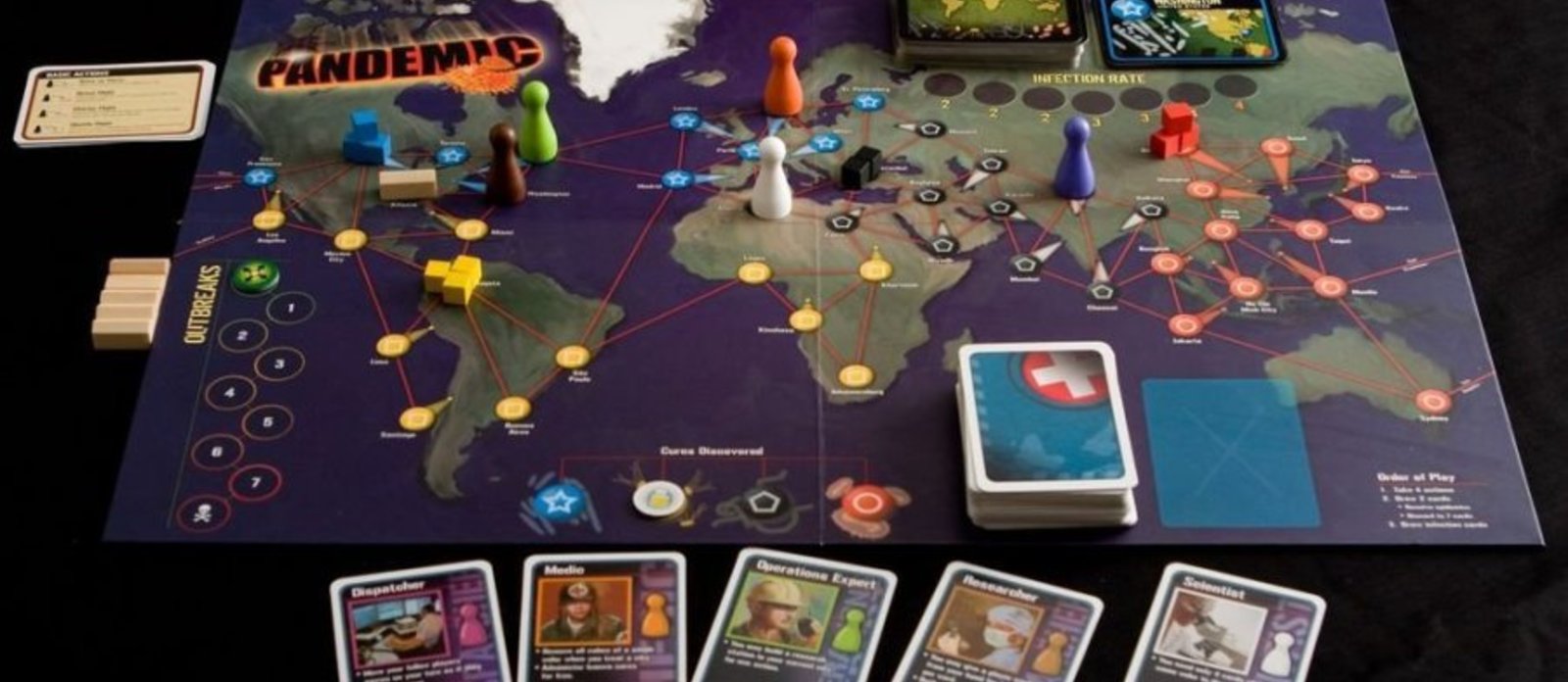 Večer družabnih iger – Pandemic in poker