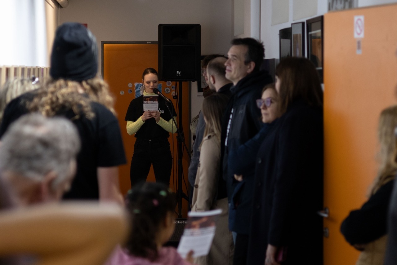 Otvoritev fotografske razstave Marka Antonija Novaka: Slike z vašega koncerta | 19. 3. 2026